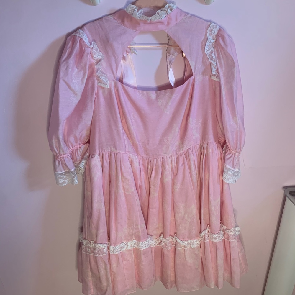 18th Century Organdy Luau Dress